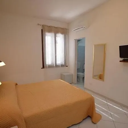 Verso Il Faro Bed & Breakfast
